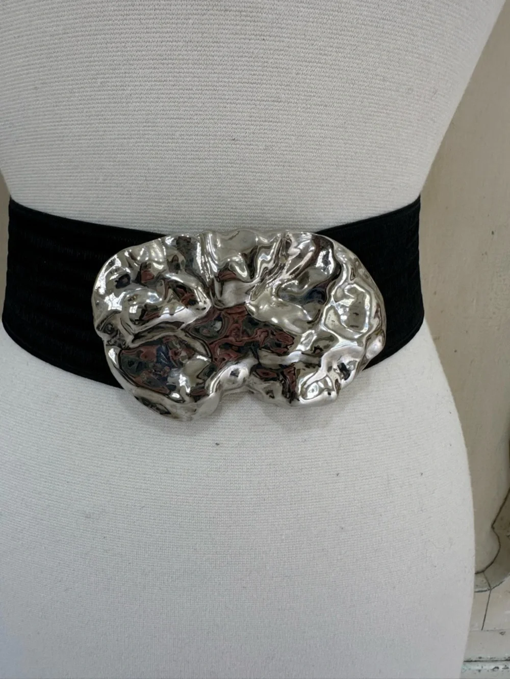 VTG Charmant of Beverly Hills Abstract Silver Tone Buckle +1 Black Stretch Belt